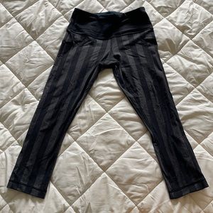 Lululemon size 4 leggings